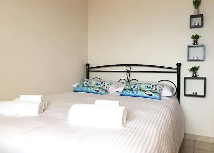 Koumpe Blue Sea View Apartment Rethymno (Crete)